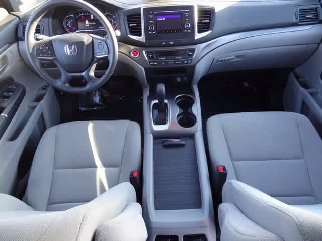 Thumbnail: 2019 Honda Pilot - 12