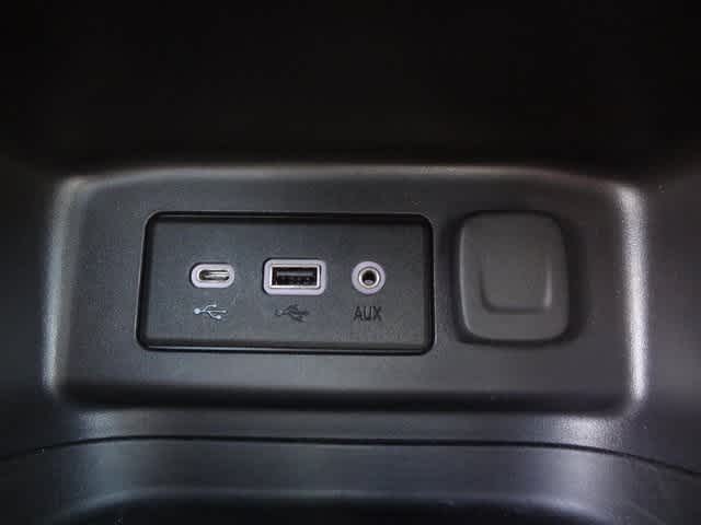 Thumbnail: 2024 Chevrolet Equinox - 27