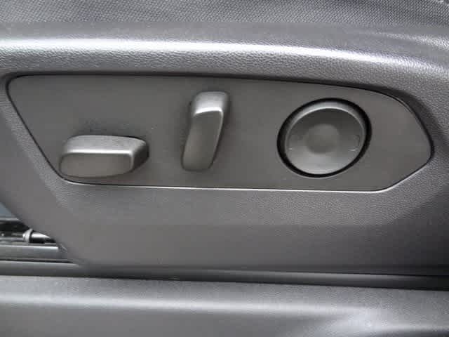 Thumbnail: 2024 Chevrolet Silverado 1500 - 7