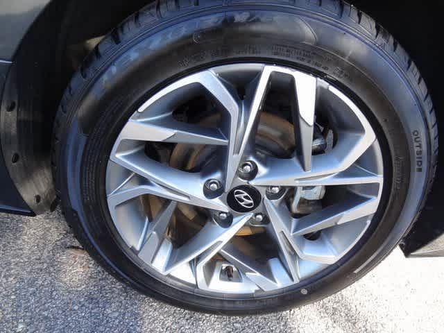 Thumbnail: 2023 Hyundai Sonata - 40