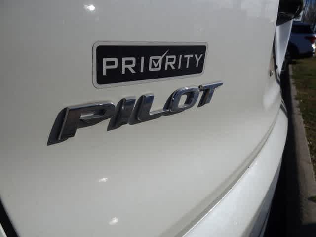 Thumbnail: 2016 Honda Pilot - 17