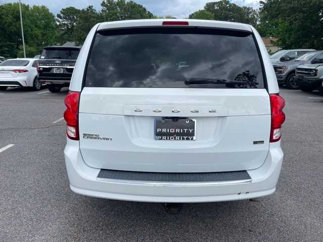Thumbnail: 2015 Dodge Grand Caravan - 4