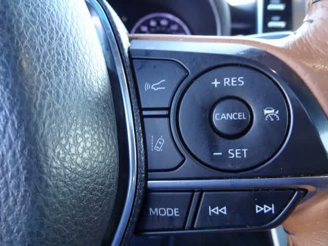 Thumbnail: 2019 Toyota Avalon - 23