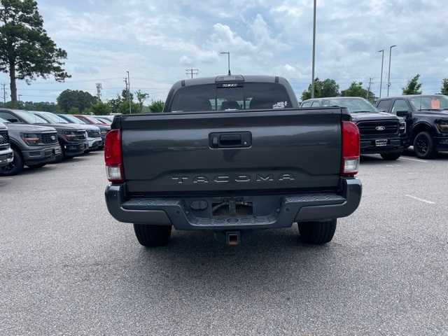 2017 Toyota Tacoma TRD Off-Road 4