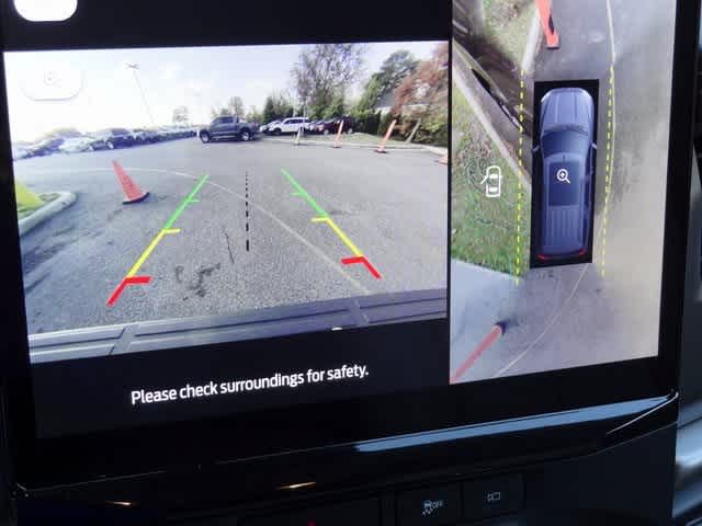 Thumbnail: 2023 Ford Expedition - 30