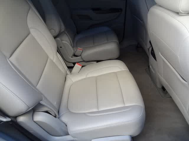 Thumbnail: 2023 GMC Acadia - 12