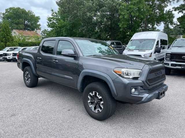 2017 Toyota Tacoma TRD Off-Road 7