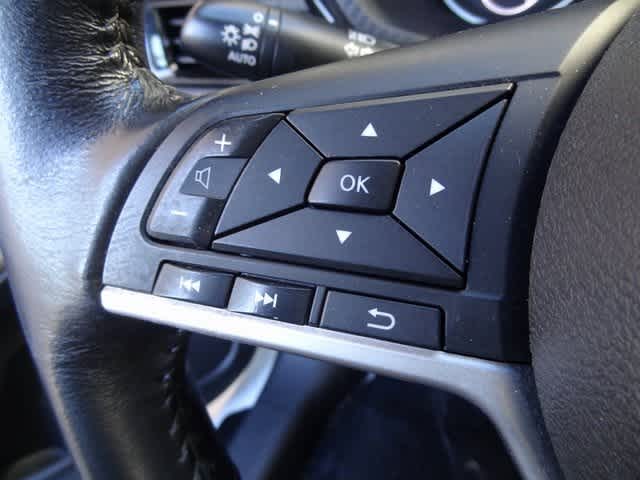 Thumbnail: 2021 Nissan Sentra - 16