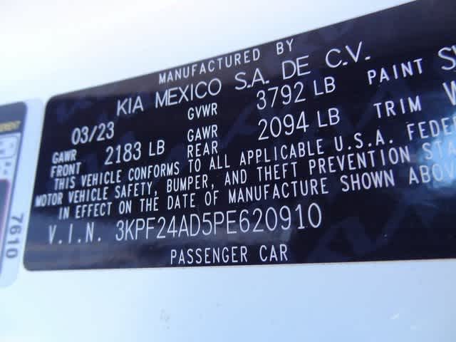 Thumbnail: 2023 Kia Forte - 31