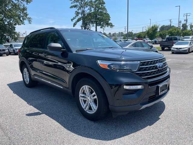 Thumbnail: 2021 Ford Explorer - 7