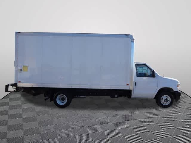 Thumbnail: 2024 Ford Econoline - 3