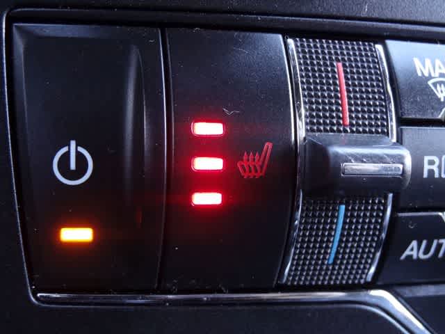 Thumbnail: 2018 Ford Explorer - 32