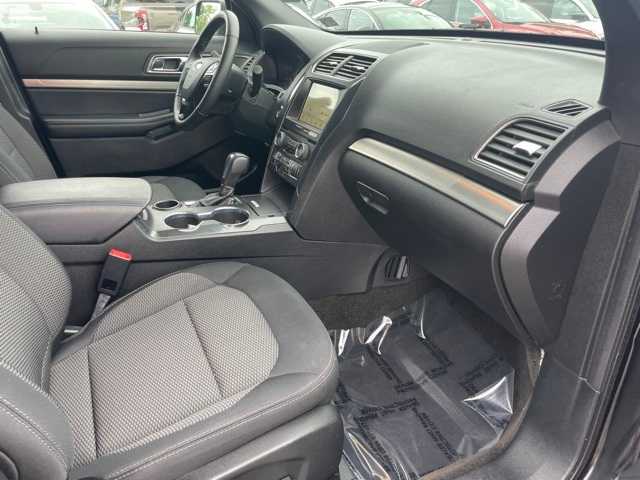 2018 Ford Explorer XLT 26