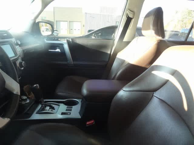 Thumbnail: 2018 Toyota 4Runner - 8