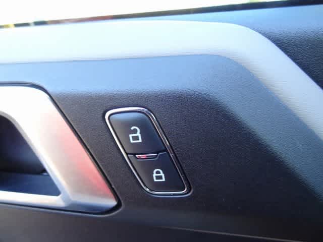 Thumbnail: 2022 Ford Bronco - 14