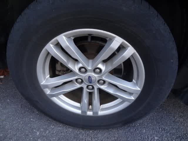 Thumbnail: 2020 Ford Explorer - 19