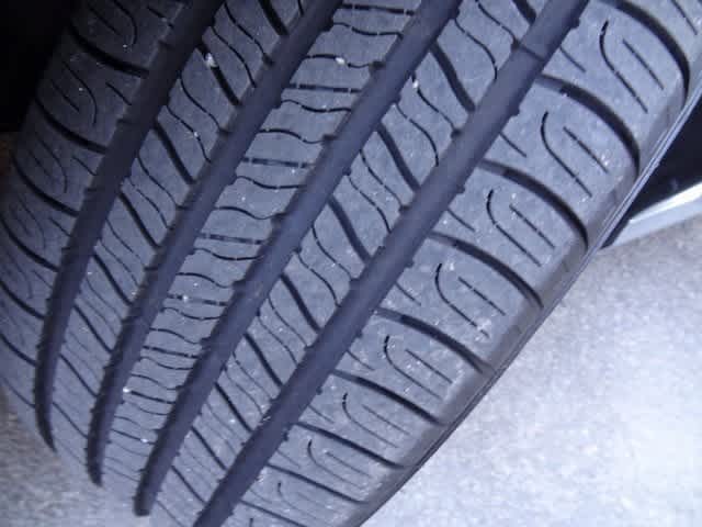 Thumbnail: 2020 Toyota Camry - 33