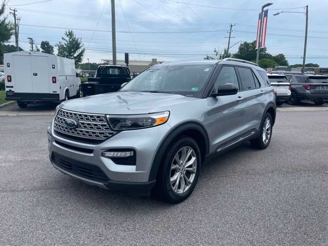 2023 Ford Explorer Limited Hero Image