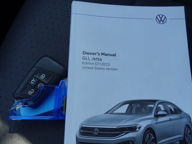 Thumbnail: 2024 Volkswagen Jetta - 32