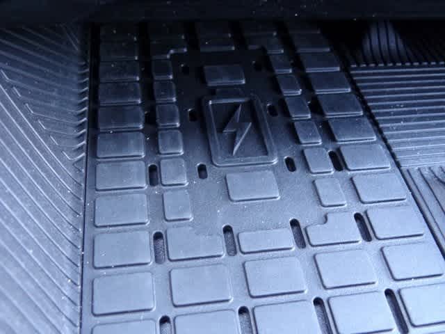 Thumbnail: 2025 Ford Explorer - 38