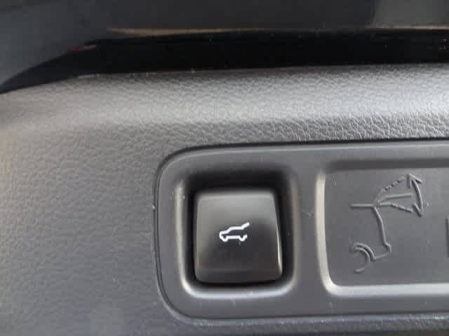 Thumbnail: 2024 Ford Expedition - 10