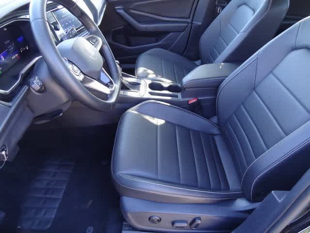 Thumbnail: 2024 Volkswagen Jetta - 6