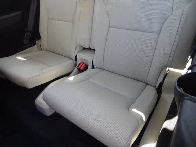 Thumbnail: 2016 Volvo XC90 - 9