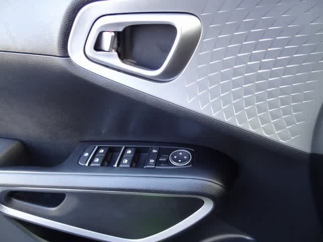 Thumbnail: 2024 Kia Soul - 13