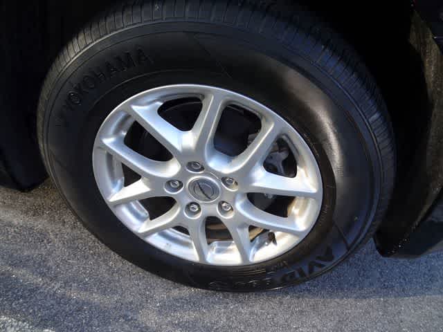 Thumbnail: 2023 Chrysler Pacifica - 8