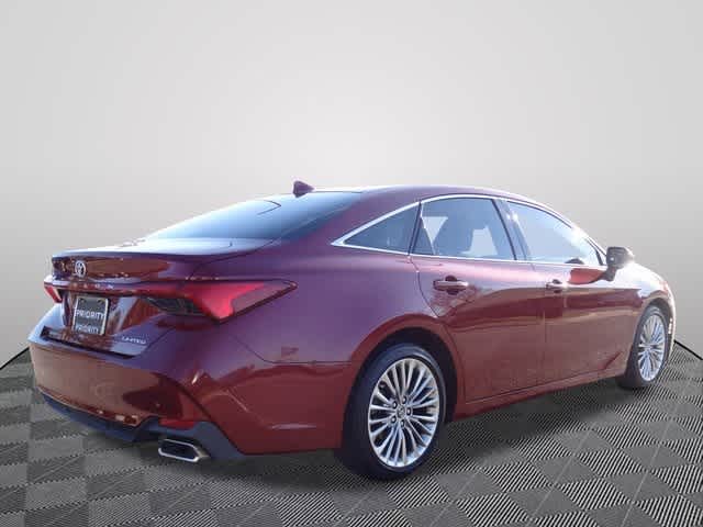 Thumbnail: 2019 Toyota Avalon - 3