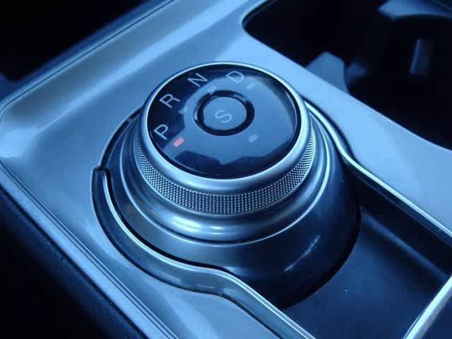 Thumbnail: 2023 Ford Edge - 30