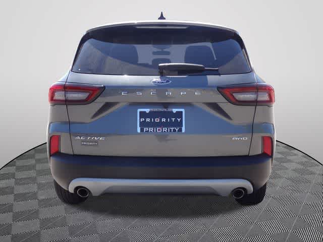 Thumbnail: 2024 Ford Escape - 3