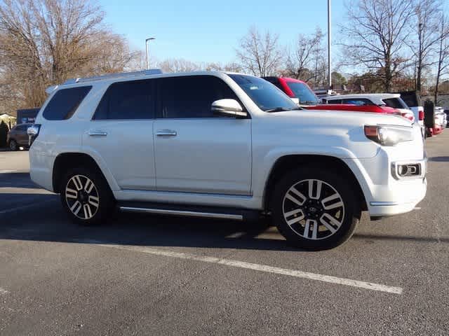 Thumbnail: 2018 Toyota 4Runner - 4