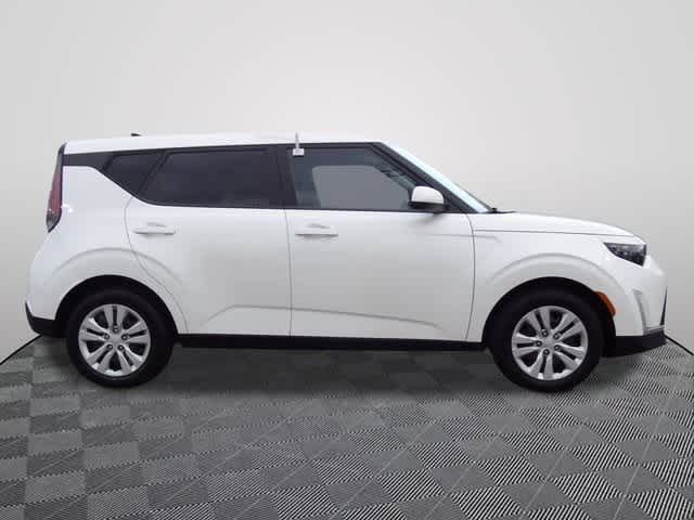 Thumbnail: 2023 Kia Soul - 5