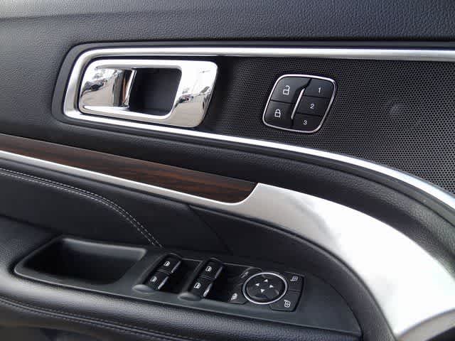 Thumbnail: 2018 Ford Explorer - 20