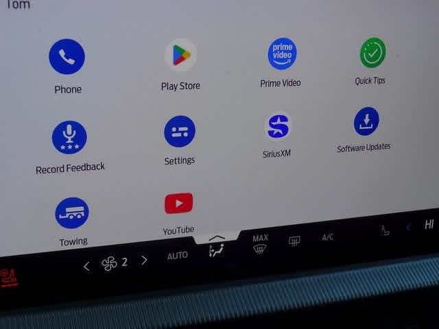 Thumbnail: 2025 Ford Explorer - 33