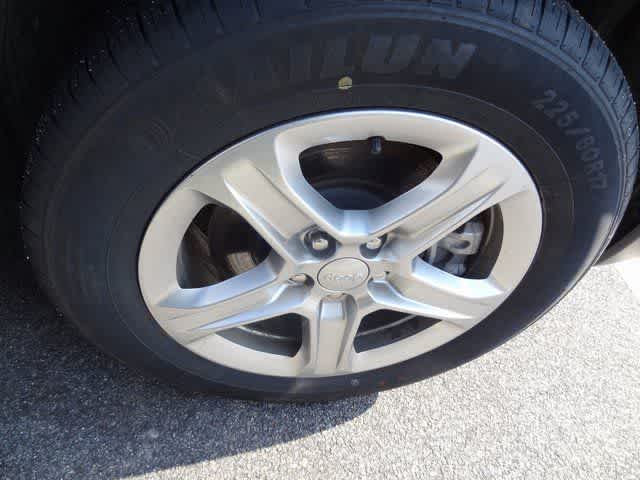 Thumbnail: 2024 Jeep Compass - 25