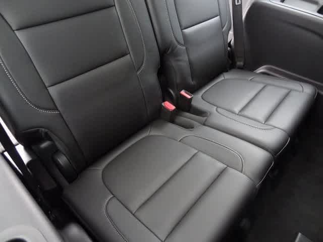 Thumbnail: 2023 GMC Acadia - 11