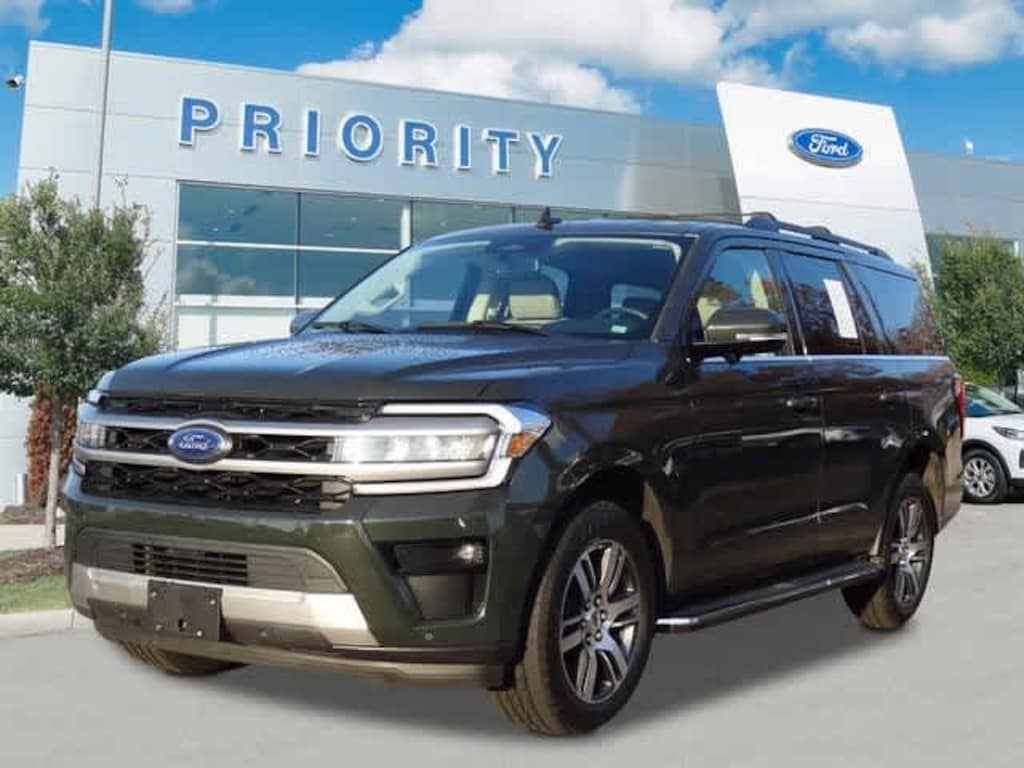 Used 2023 Ford Expedition XLT SUV