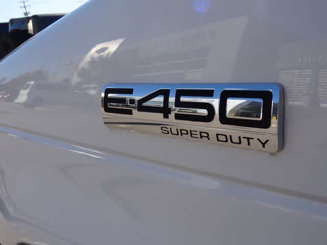 Thumbnail: 2024 Ford Econoline - 20