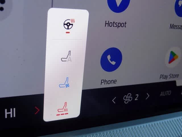 Thumbnail: 2025 Ford Explorer - 36