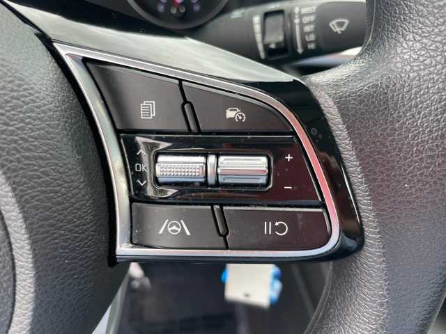 2023 Kia Forte LXS 15