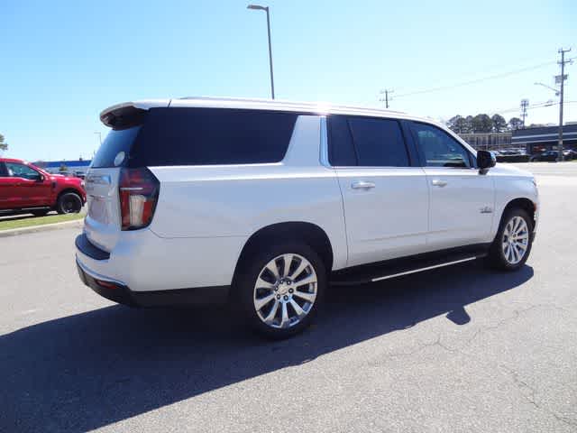 Thumbnail: 2022 Chevrolet Suburban - 3