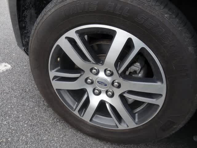 Thumbnail: 2024 Ford Expedition - 16