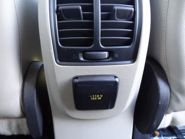 Thumbnail: 2017 Ford C-Max - 13