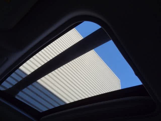 Thumbnail: 2020 Toyota RAV4 - 7