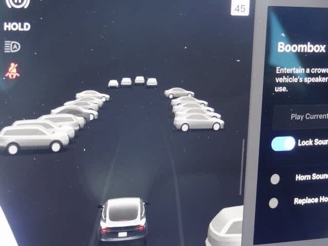 Thumbnail: 2023 Tesla Model 3 - 29