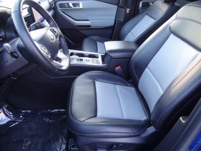 Thumbnail: 2023 Ford Explorer - 6