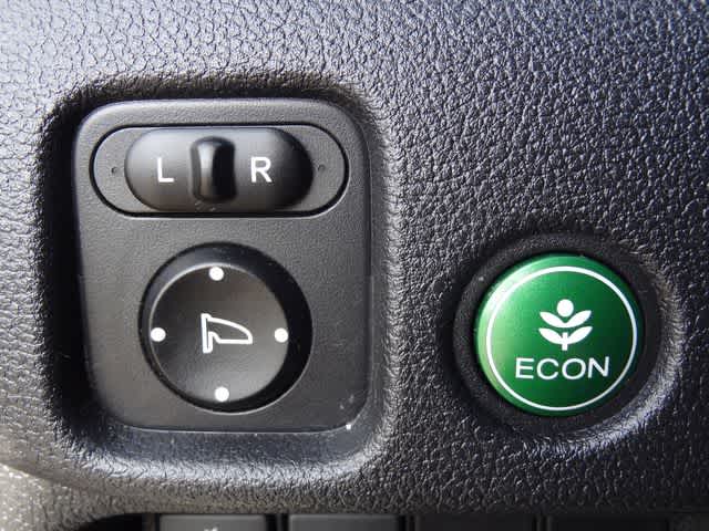 Thumbnail: 2019 Honda Pilot - 24