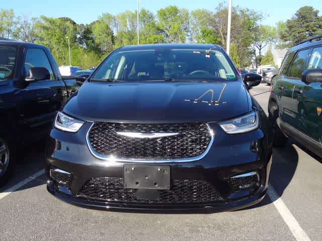 Thumbnail: 2023 Chrysler Pacifica - 2